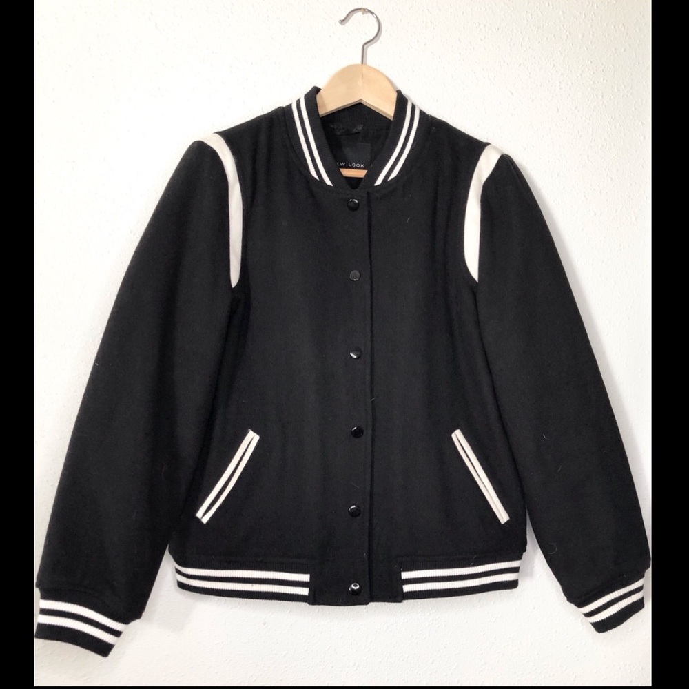 New Look Embroidered Jacket SZ8